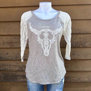 Womens XL MNK Lace Sleeve Top With Bull Skull Floral Design Beige & Cream Sheer